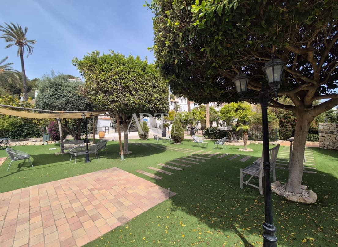 7 slaapkamer Villa te koop in Altea met zwembad garage - € 2.000.000 (Ref: 8927049)