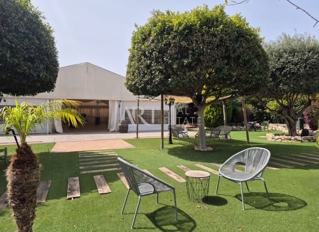 7 bedroom Villa for sale in Altea with pool garage - € 2,000,000 (Ref: 8927049)