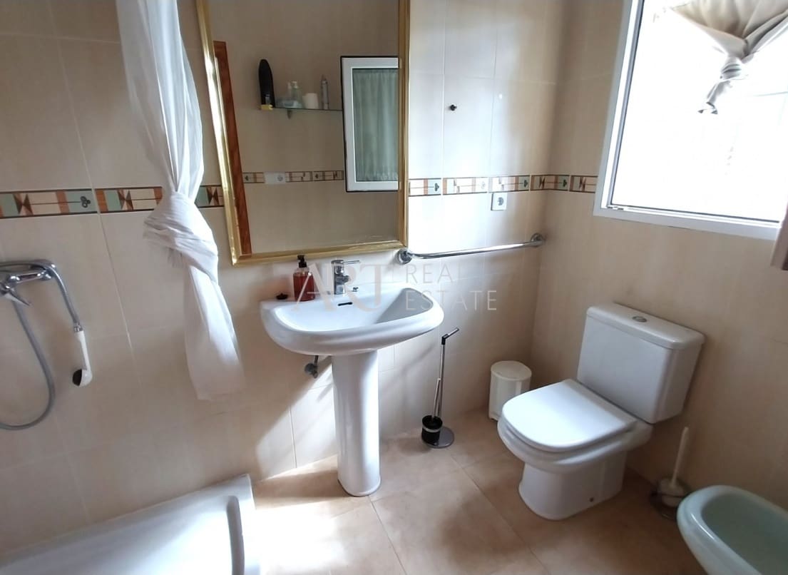 5 soveværelse Villa til salg i La Nucia med garage - € 545.000 (Ref: 8953805)