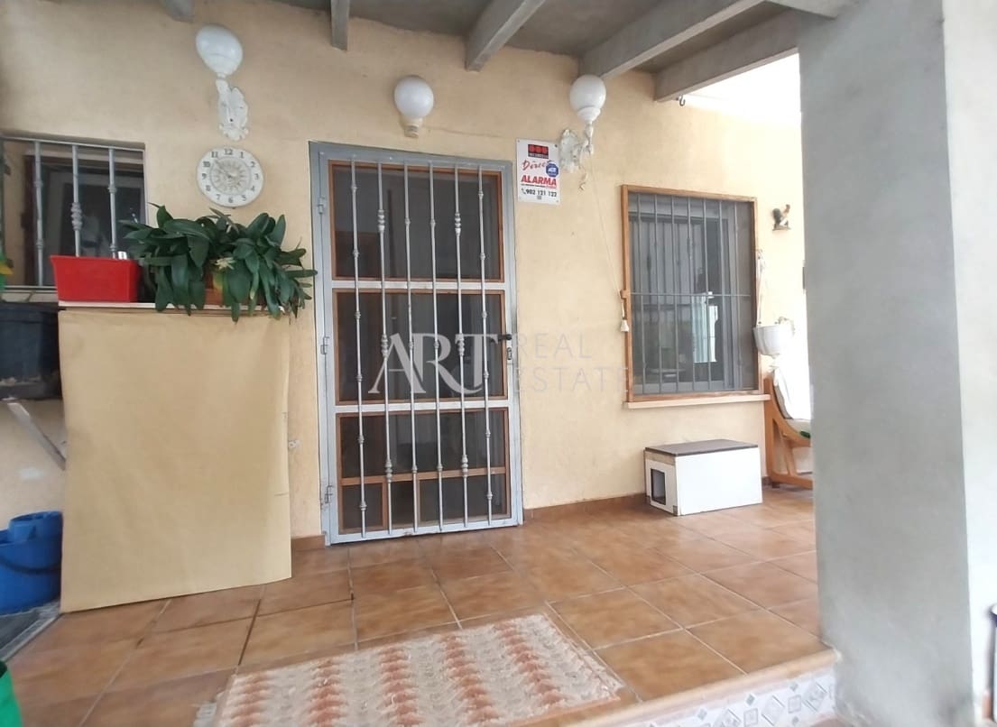 5 soveværelse Villa til salg i La Nucia med garage - € 545.000 (Ref: 8953805)