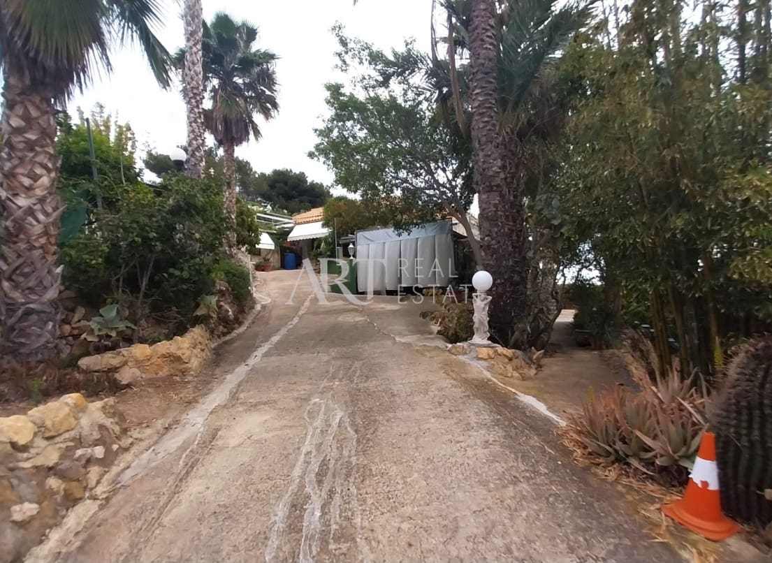 5 soveværelse Villa til salg i La Nucia med garage - € 545.000 (Ref: 8953805)