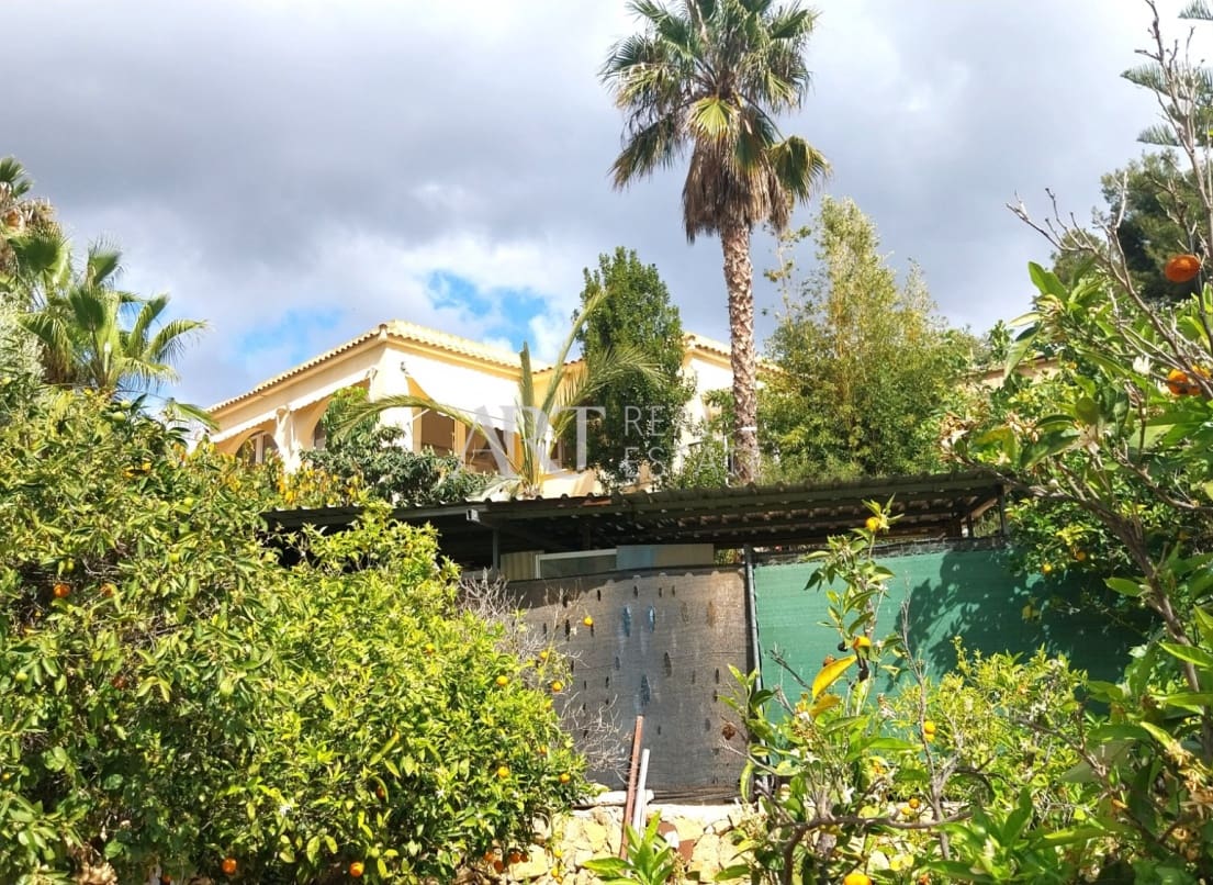 5 soveværelse Villa til salg i La Nucia med garage - € 545.000 (Ref: 8953805)