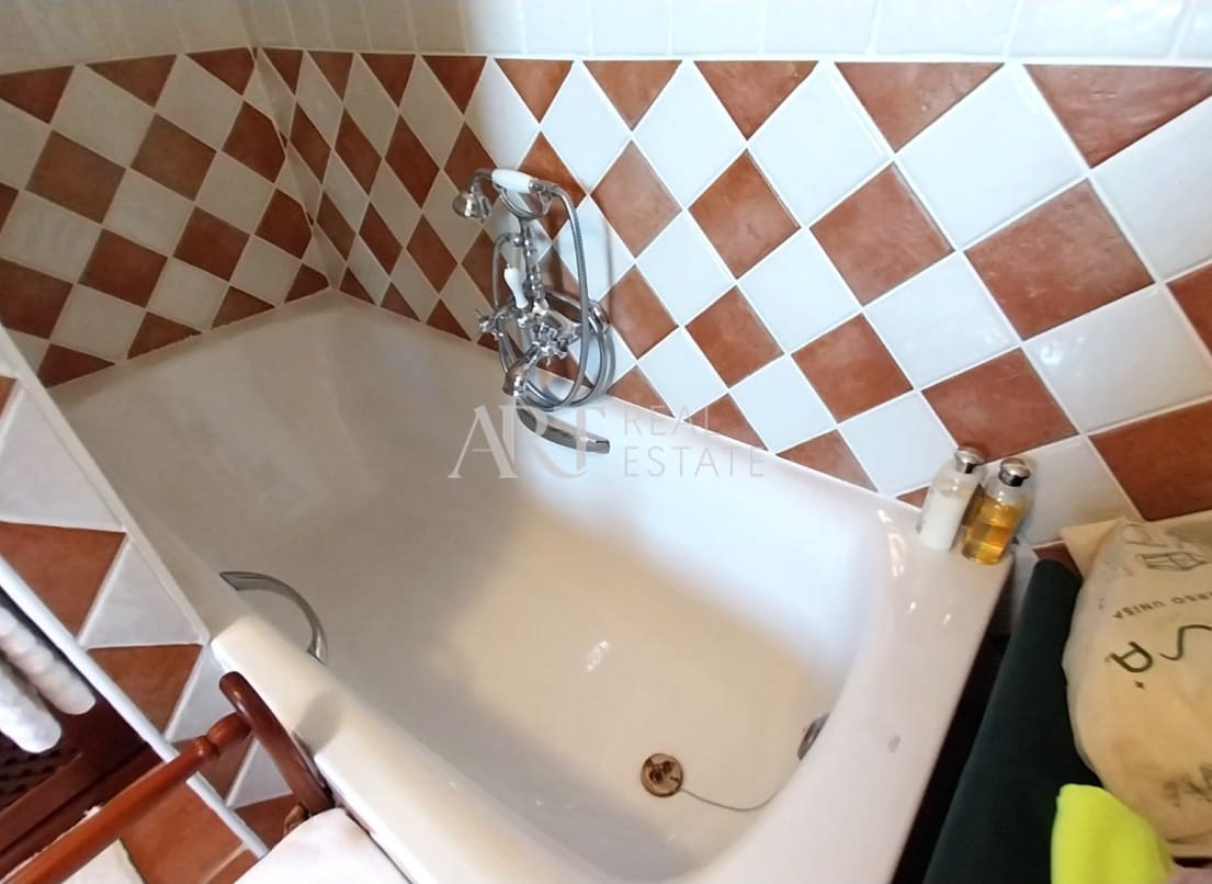 6 chambre Villa/Maison à vendre à La Nucia avec piscine - 840 000 € (Ref: 8983353)