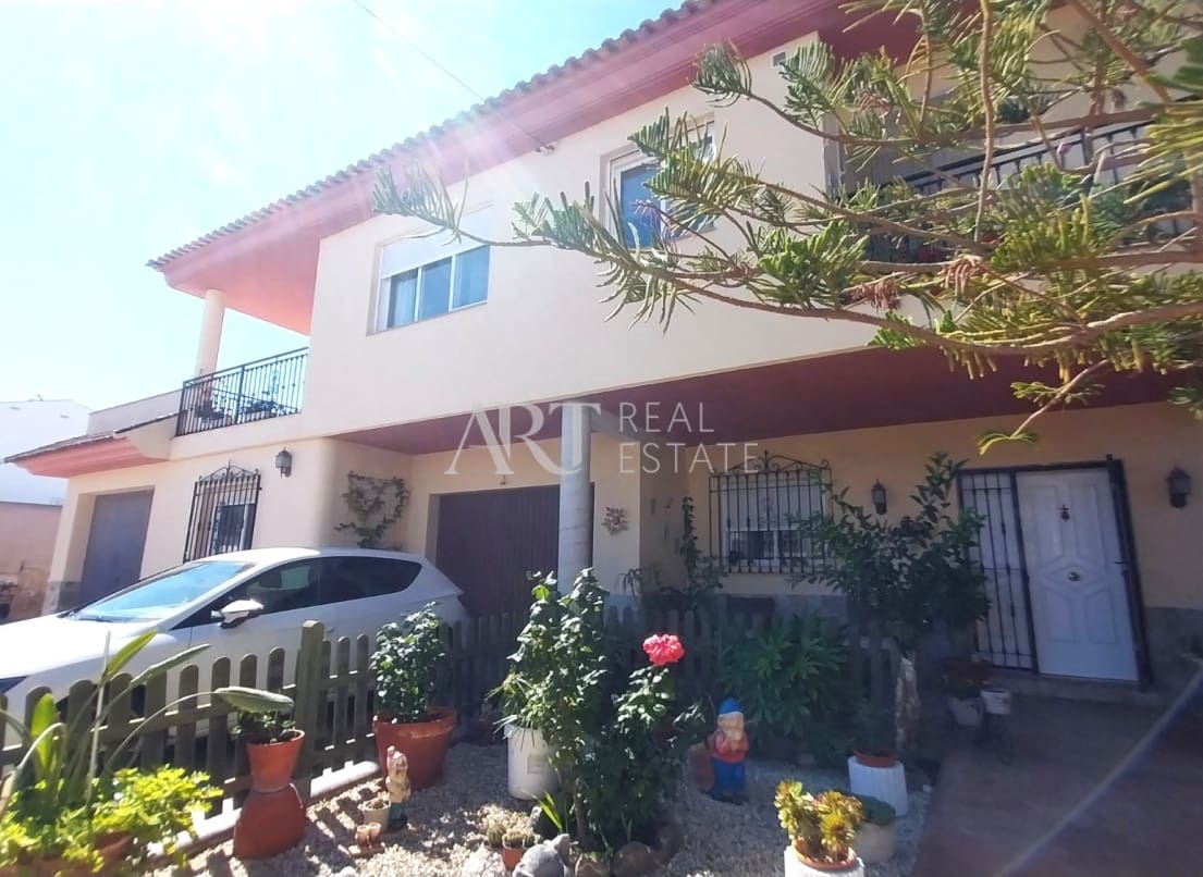5 slaapkamer Villa te koop in Albir met zwembad garage - € 890.000 (Ref: 9009384)
