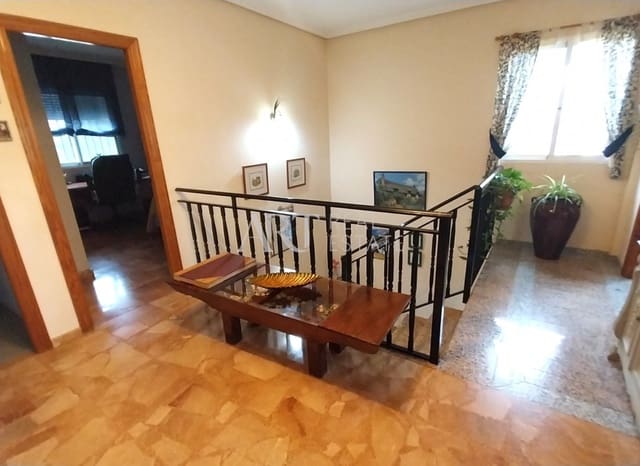5 sypialnia Willa na sprzedaż w Albir, Alfaz del Pi / L'Alfàs del Pi z basenem garażem - 890 000 € (Ref: 9009384)