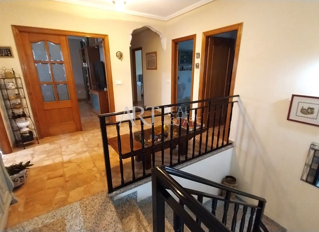 5 slaapkamer Villa te koop in Albir met zwembad garage - € 890.000 (Ref: 9009384)