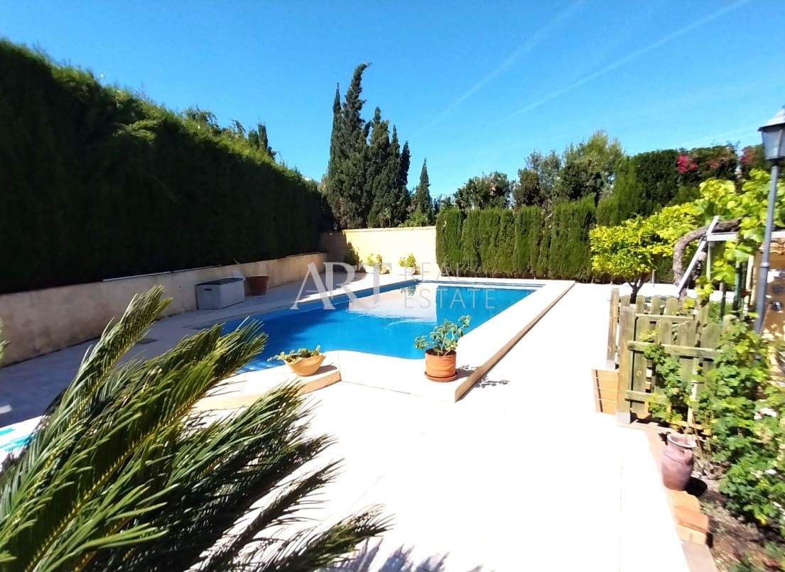 5 slaapkamer Villa te koop in Albir met zwembad garage - € 890.000 (Ref: 9009384)