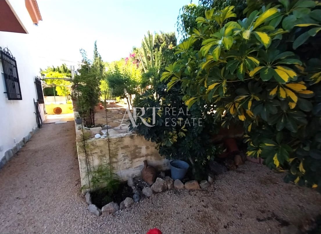 5 slaapkamer Villa te koop in Albir met zwembad garage - € 890.000 (Ref: 9009384)