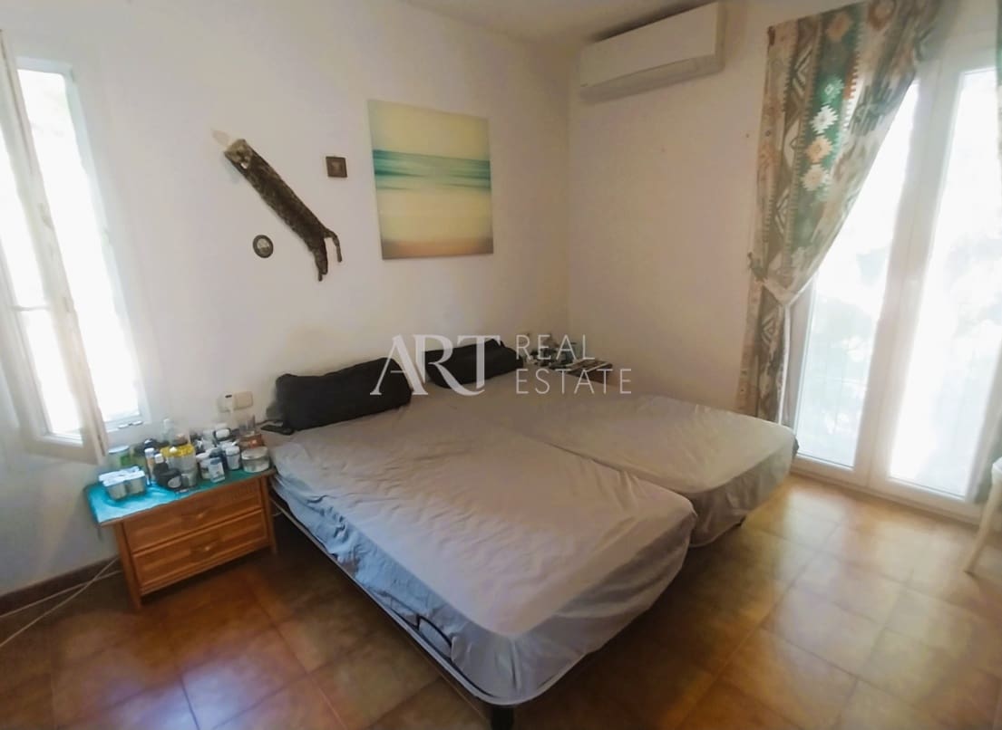 4 bedroom Villa for sale in Altea with pool - € 530,000 (Ref: 9022208)