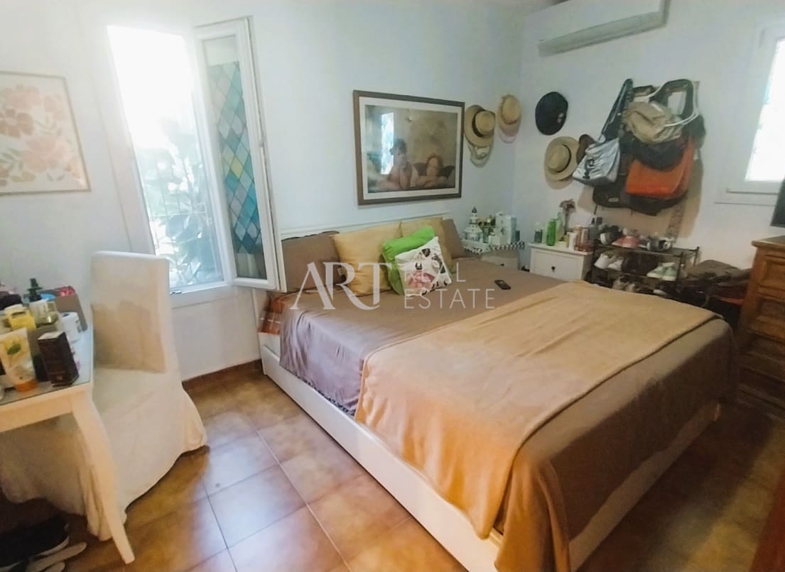 4 bedroom Villa for sale in Altea with pool - € 530,000 (Ref: 9022208)