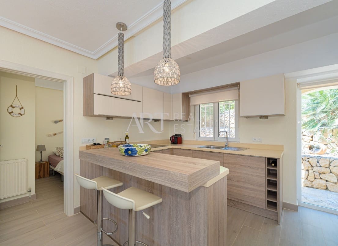 3 soveværelse Villa til salg i La Nucia med swimmingpool - € 585.000 (Ref: 9025574)