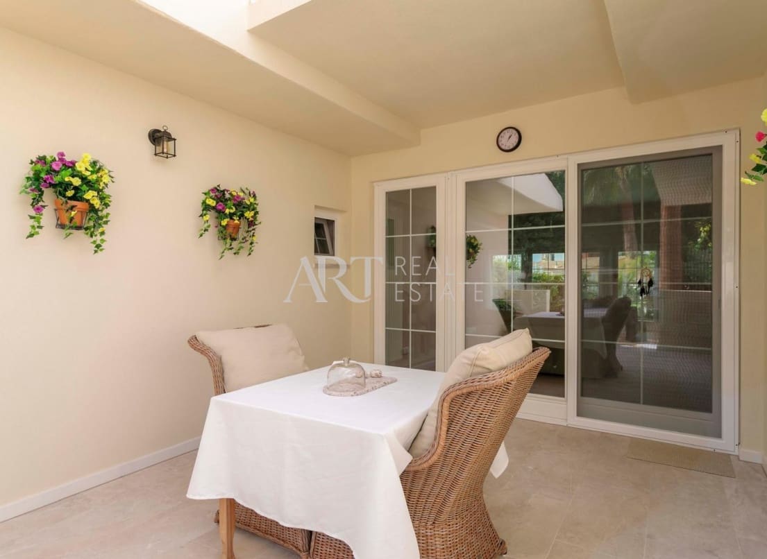 3 soveværelse Villa til salg i Benidorm med swimmingpool - € 1.550.000 (Ref: 9049232)