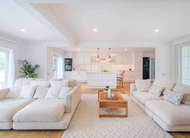 3 bedroom Villa for sale in Sierra Helada, Benidorm with pool - € 1,550,000 (Ref: 9049232)