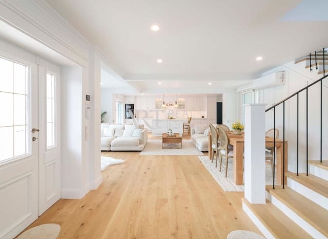 3 bedroom Villa for sale in Sierra Helada, Benidorm with pool - € 1,550,000 (Ref: 9049232)