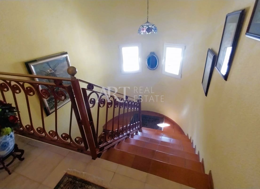 5 soveværelse Villa til salg i Alfaz del Pi / L'Alfas del Pi med swimmingpool garage - € 749.000 (Ref: 9049933)