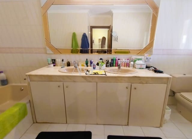 5 soveværelse Villa til salg i Escandinavia - Cautivador, Alfaz del Pi / L'Alfàs del Pi med swimmingpool garage - € 749.000 (Ref: 9049933)