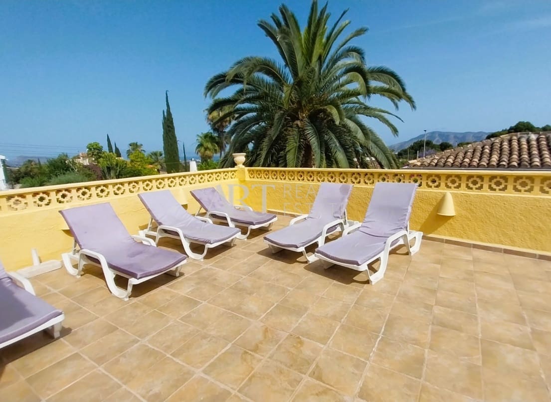 5 soveværelse Villa til salg i Alfaz del Pi / L'Alfas del Pi med swimmingpool garage - € 749.000 (Ref: 9049933)