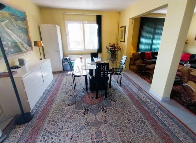 5 soveværelse Villa til salg i Escandinavia - Cautivador, Alfaz del Pi / L'Alfàs del Pi med swimmingpool garage - € 749.000 (Ref: 9049933)