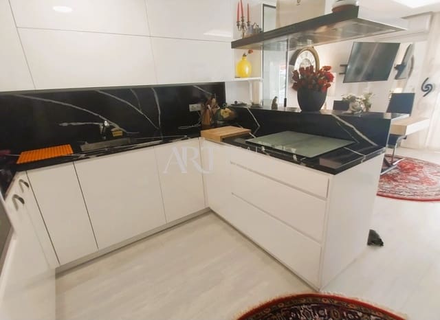 2 soveværelse Strandlejlighed til salg i Altea - € 399.000 (Ref: 9061524)