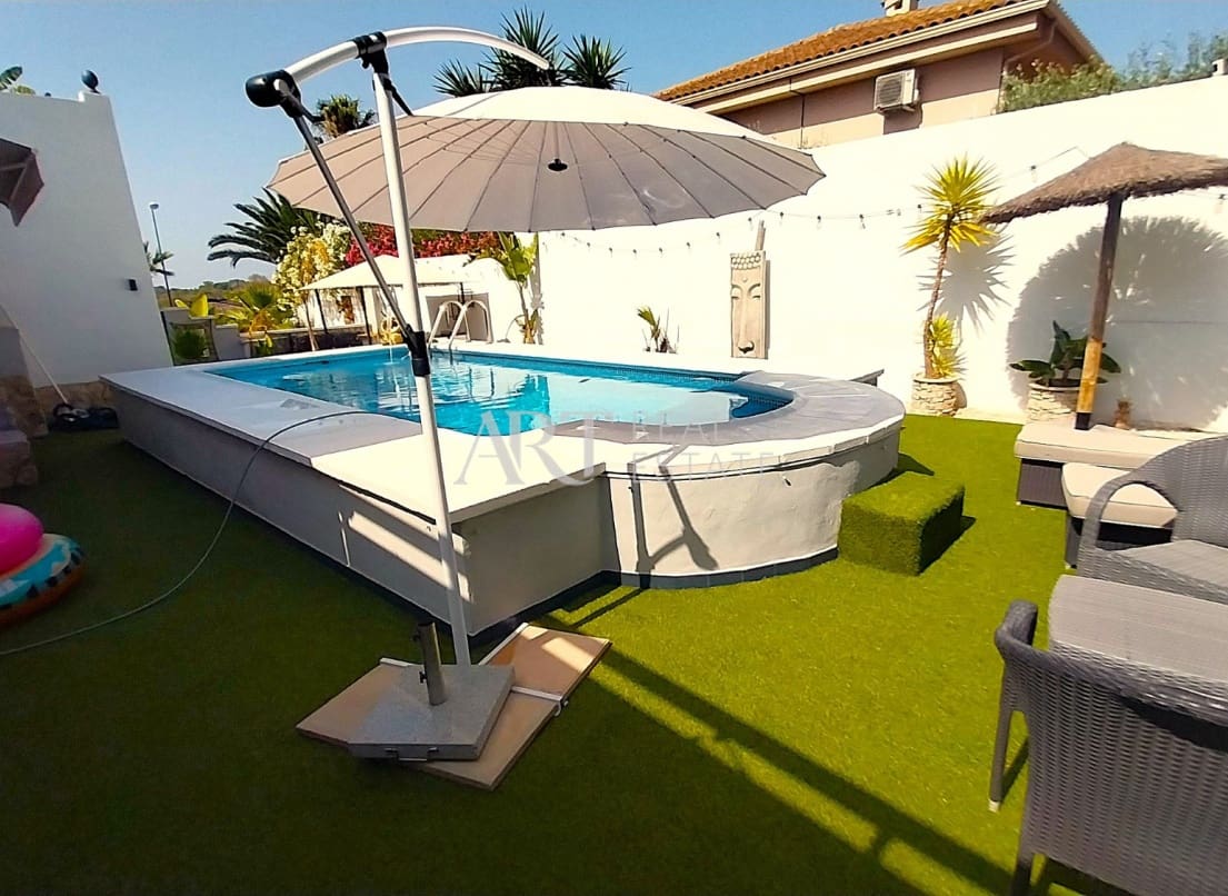 3 chambre Villa/Maison à vendre à La Nucia avec piscine - 495 000 € (Ref: 9064526)