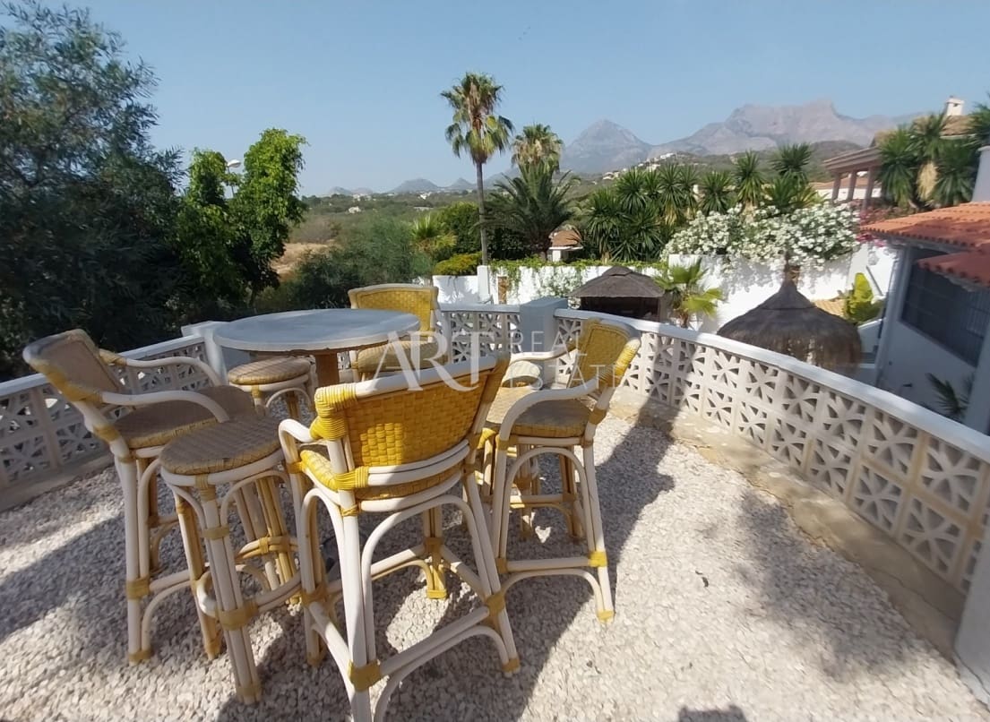 3 chambre Villa/Maison à vendre à La Nucia avec piscine - 495 000 € (Ref: 9064526)