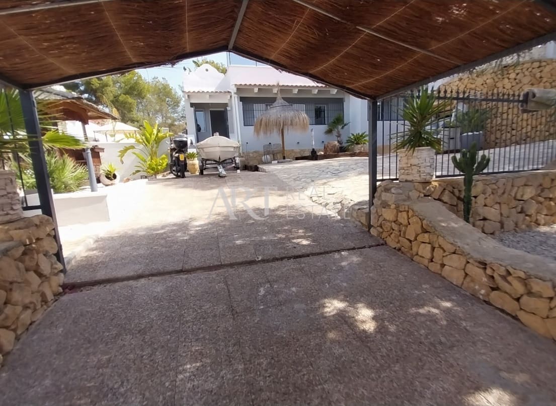 3 chambre Villa/Maison à vendre à La Nucia avec piscine - 495 000 € (Ref: 9064526)