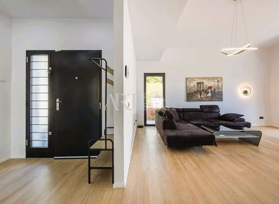 Chalet de 4 habitaciones en Altea en venta con piscina - 995.000 € (Ref: 9077084)