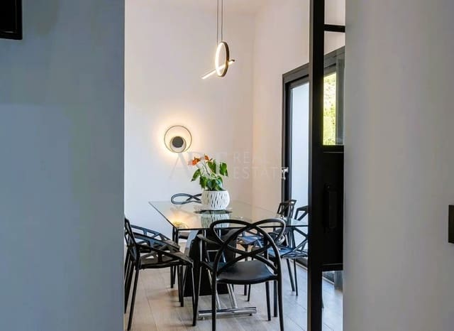 Chalet de 4 habitaciones en Altea en venta con piscina - 995.000 € (Ref: 9077084)