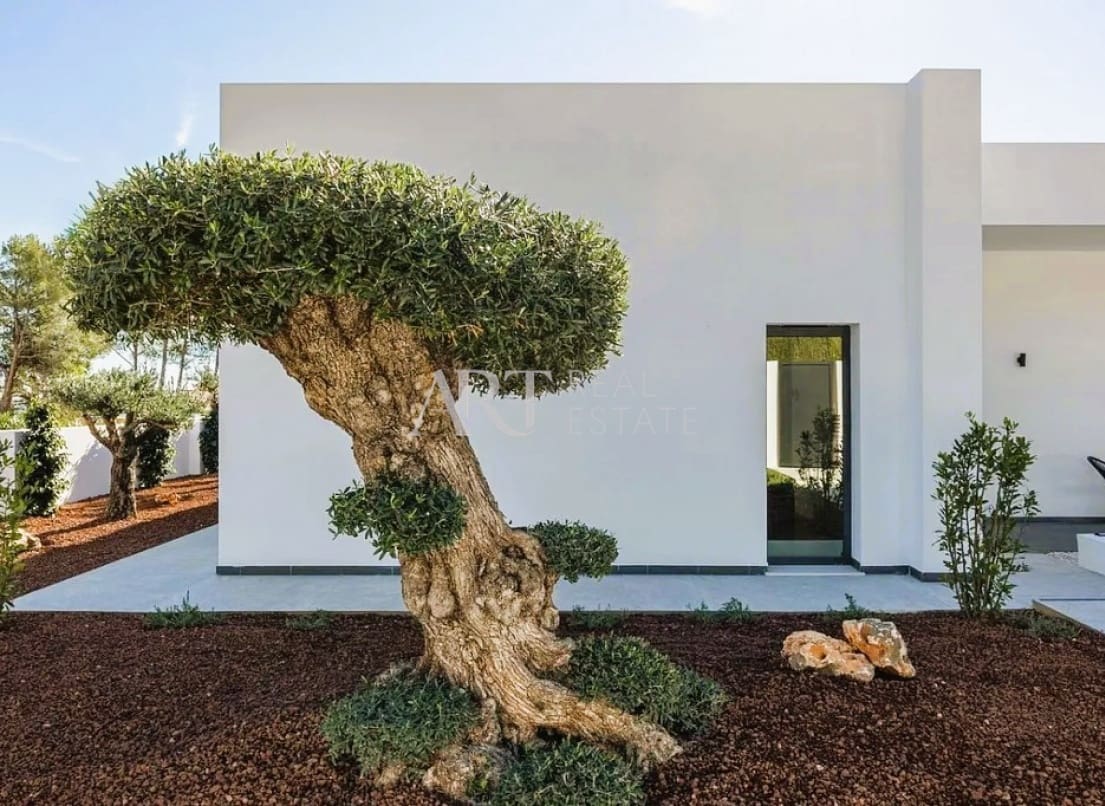 Chalet de 4 habitaciones en Altea en venta con piscina - 995.000 € (Ref: 9077084)