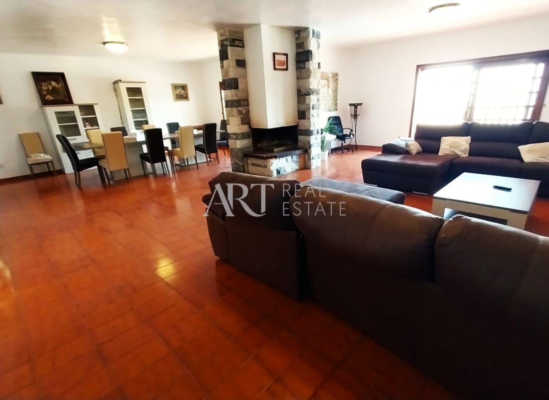 4 soveværelse Villa til salg i La Nucia med swimmingpool garage - € 995.000 (Ref: 9131316)