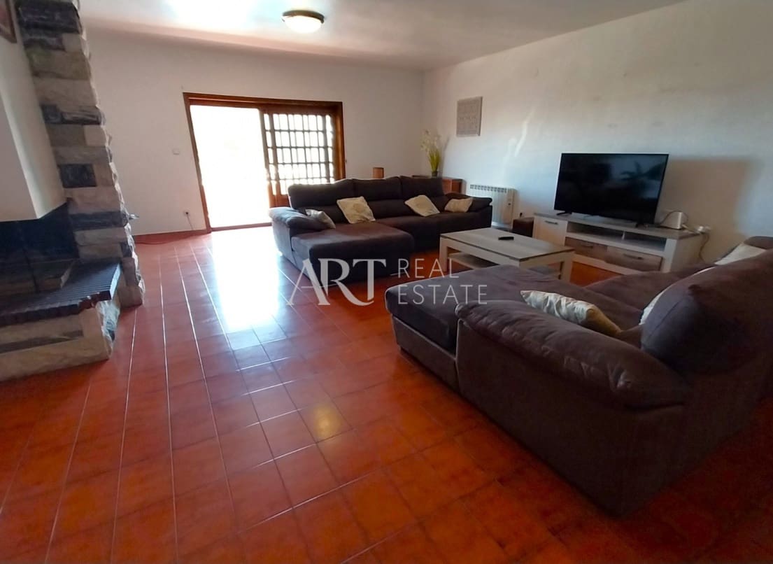 4 soveværelse Villa til salg i La Nucia med swimmingpool garage - € 995.000 (Ref: 9131316)