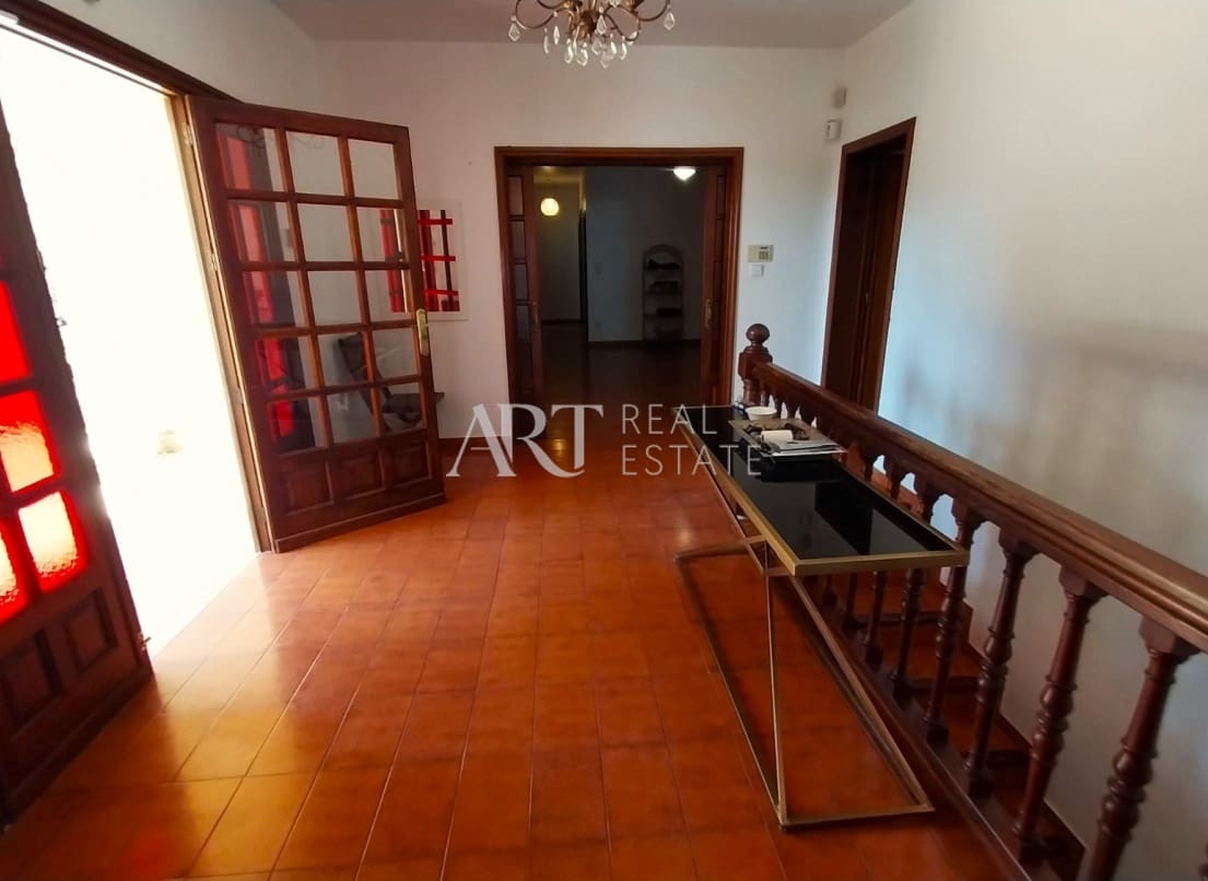 4 soveværelse Villa til salg i La Nucia med swimmingpool garage - € 995.000 (Ref: 9131316)