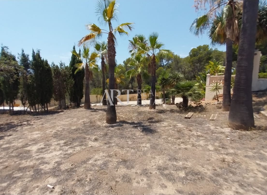 4 soveværelse Villa til salg i La Nucia med swimmingpool garage - € 995.000 (Ref: 9131316)