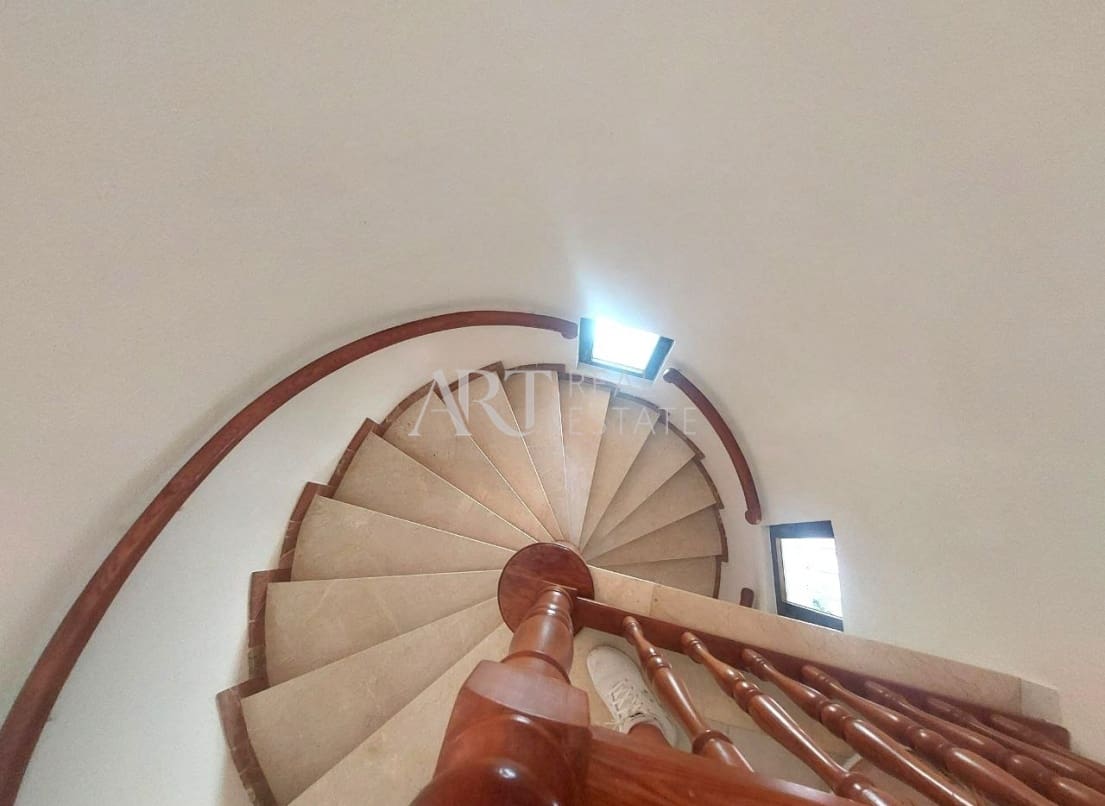 5 makuuhuone Huvila myytävänä paikassa Albir mukana uima-altaan 
autotalli - 1 695 000 € (Ref: 9164350)