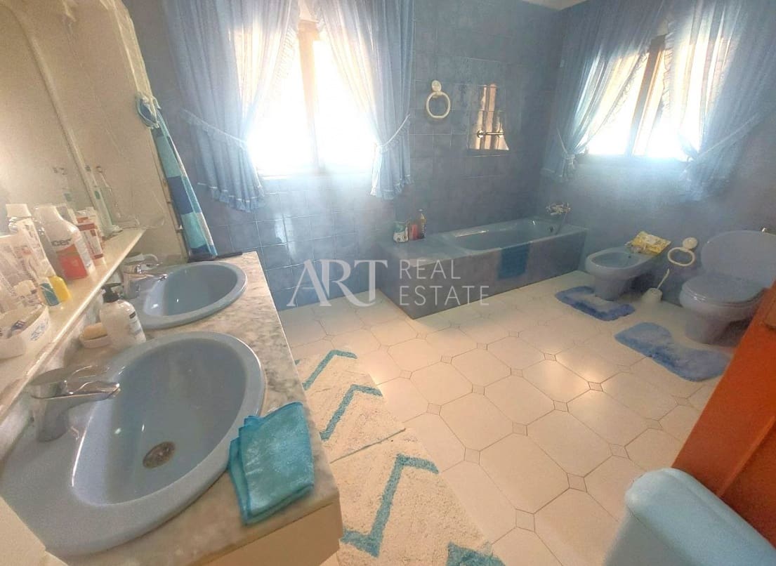 5 makuuhuone Huvila myytävänä paikassa Albir mukana uima-altaan 
autotalli - 1 695 000 € (Ref: 9164350)