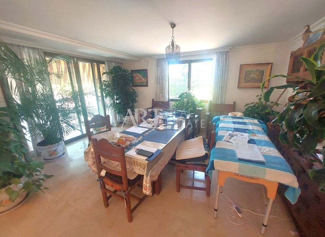 5 makuuhuone Huvila myytävänä paikassa Albir mukana uima-altaan 
autotalli - 1 695 000 € (Ref: 9164350)