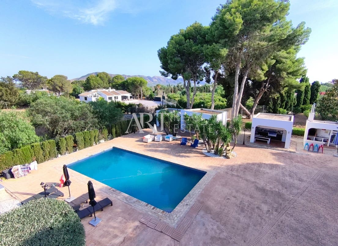 5 soveværelse Villa til salg i Alfaz del Pi / L'Alfas del Pi med swimmingpool garage - € 1.600.000 (Ref: 9176669)
