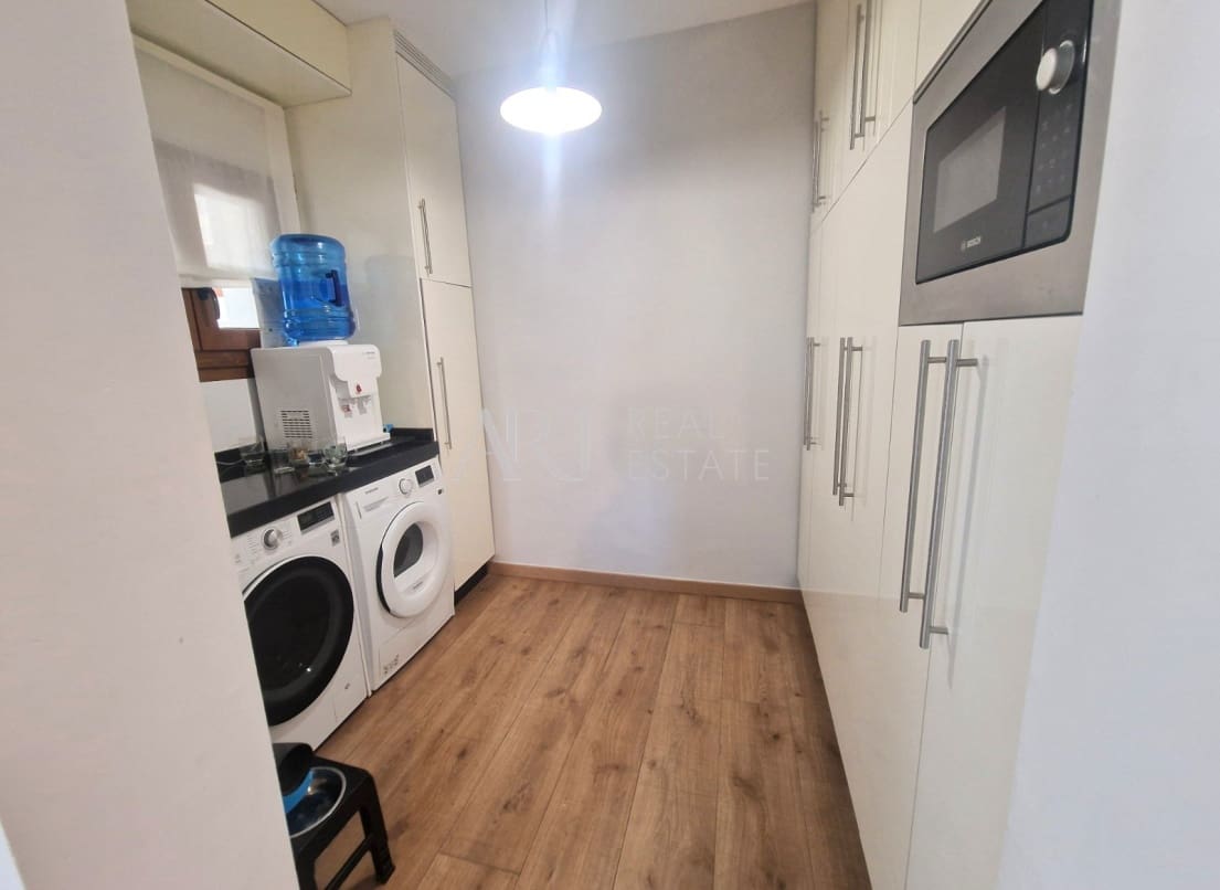 5 soveværelse Villa til salg i Alfaz del Pi / L'Alfas del Pi med swimmingpool garage - € 1.600.000 (Ref: 9176669)