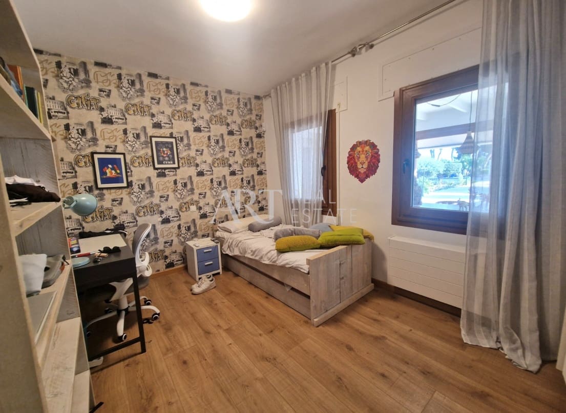 5 soveværelse Villa til salg i Alfaz del Pi / L'Alfas del Pi med swimmingpool garage - € 1.600.000 (Ref: 9176669)