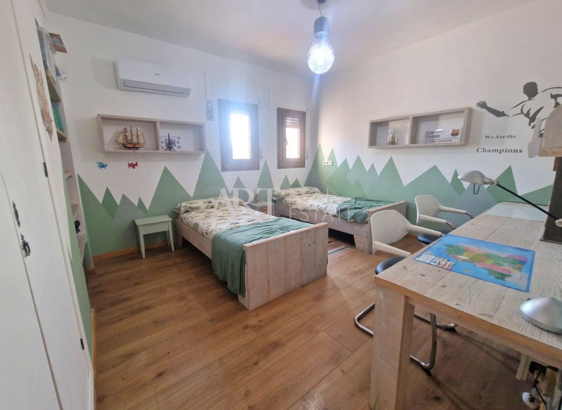 5 soveværelse Villa til salg i Alfaz del Pi / L'Alfas del Pi med swimmingpool garage - € 1.600.000 (Ref: 9176669)