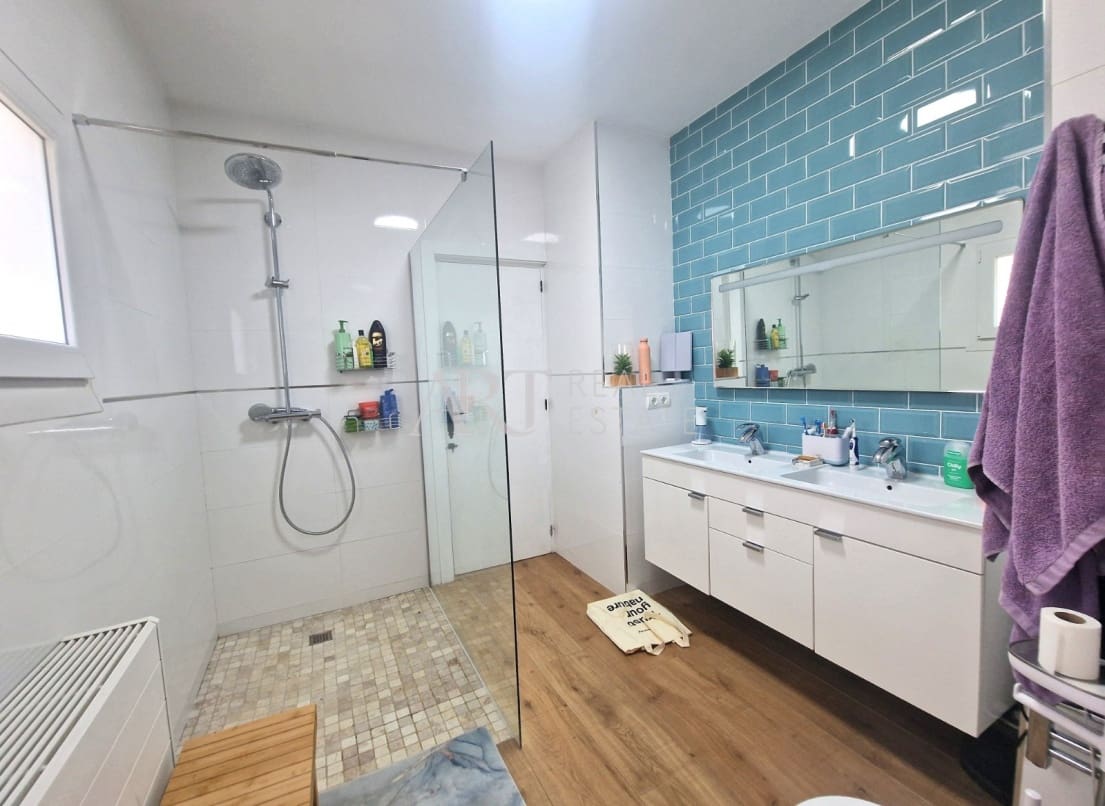 5 soveværelse Villa til salg i Alfaz del Pi / L'Alfas del Pi med swimmingpool garage - € 1.600.000 (Ref: 9176669)