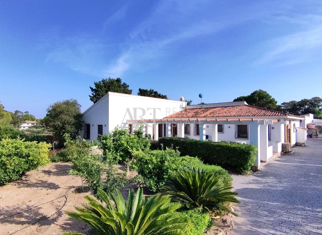 5 soveværelse Villa til salg i Alfaz del Pi / L'Alfas del Pi med swimmingpool garage - € 1.600.000 (Ref: 9176669)