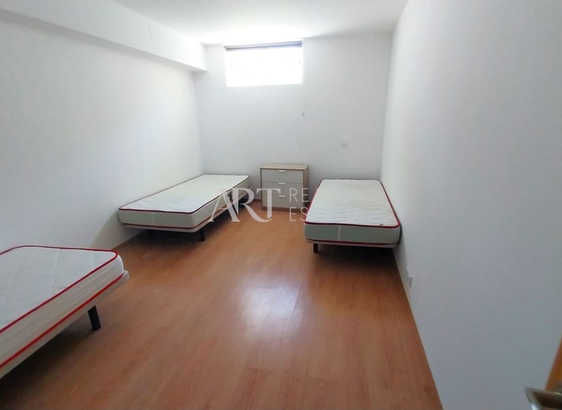 4 chambre Villa/Maison à vendre à La Nucia avec piscine garage - 375 000 € (Ref: 9211087)