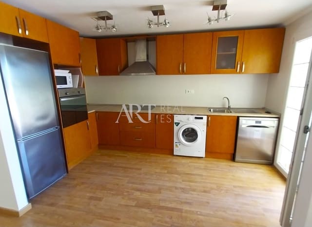 Chalet de 4 habitaciones en Barranco Hondo, La Nucia en venta con piscina garaje - 375.000 € (Ref: 9211087)