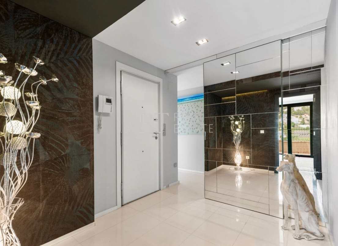 4 chambre Appartement à vendre à Altea avec piscine garage - 900 000 € (Ref: 9296336)