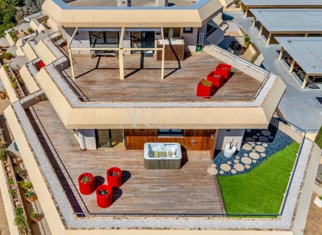 4 chambre Appartement à vendre à Altea avec piscine garage - 900 000 € (Ref: 9296336)