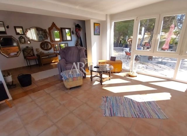 6 bedroom Villa for sale in Altea la Vella, Altea with pool garage - € 740,000 (Ref: 9325266)