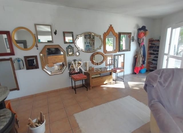 6 bedroom Villa for sale in Altea la Vella, Altea with pool garage - € 740,000 (Ref: 9325266)