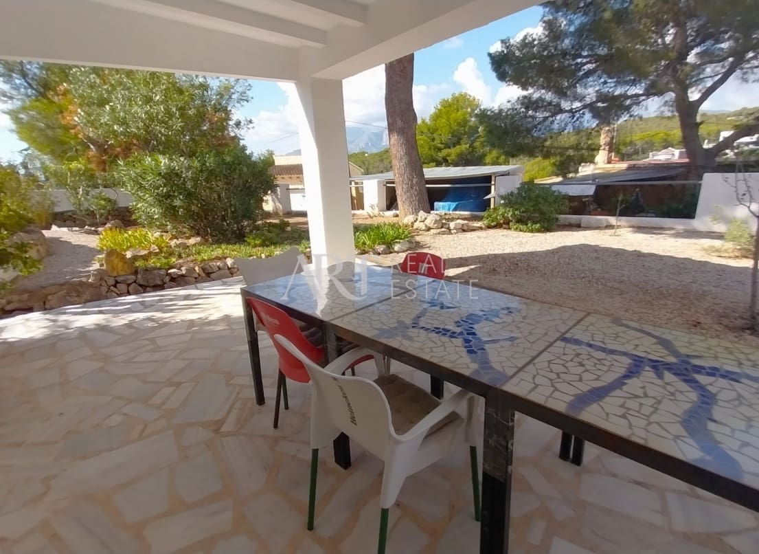 6 bedroom Villa for sale in Altea la Vella with pool garage - € 740,000 (Ref: 9325266)