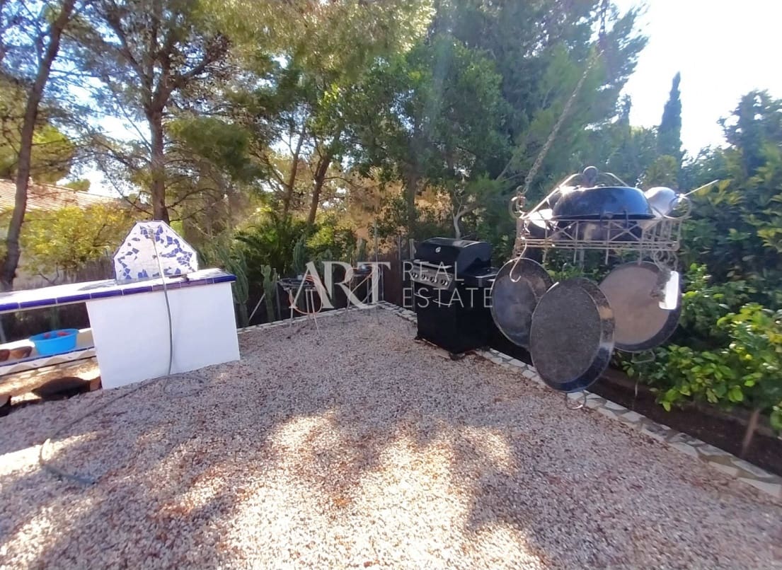 6 bedroom Villa for sale in Altea la Vella with pool garage - € 740,000 (Ref: 9325266)